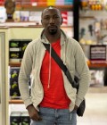 Встретьте Мужчинa : Lamine, 45 лет до Россия  Rostov de don